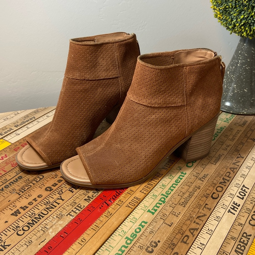 Franco Sarto peep toe booties